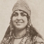 Mounira el mahdia منيرة المهدية